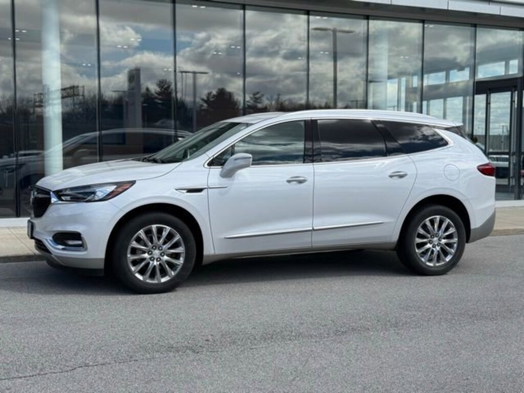 Used 2018 Buick Enclave Essence SUV
