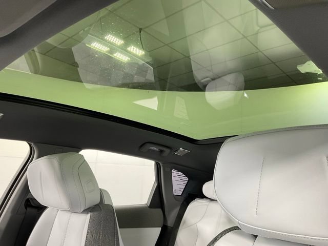 2026 Cadillac OPTIQ Luxury - Photo 22