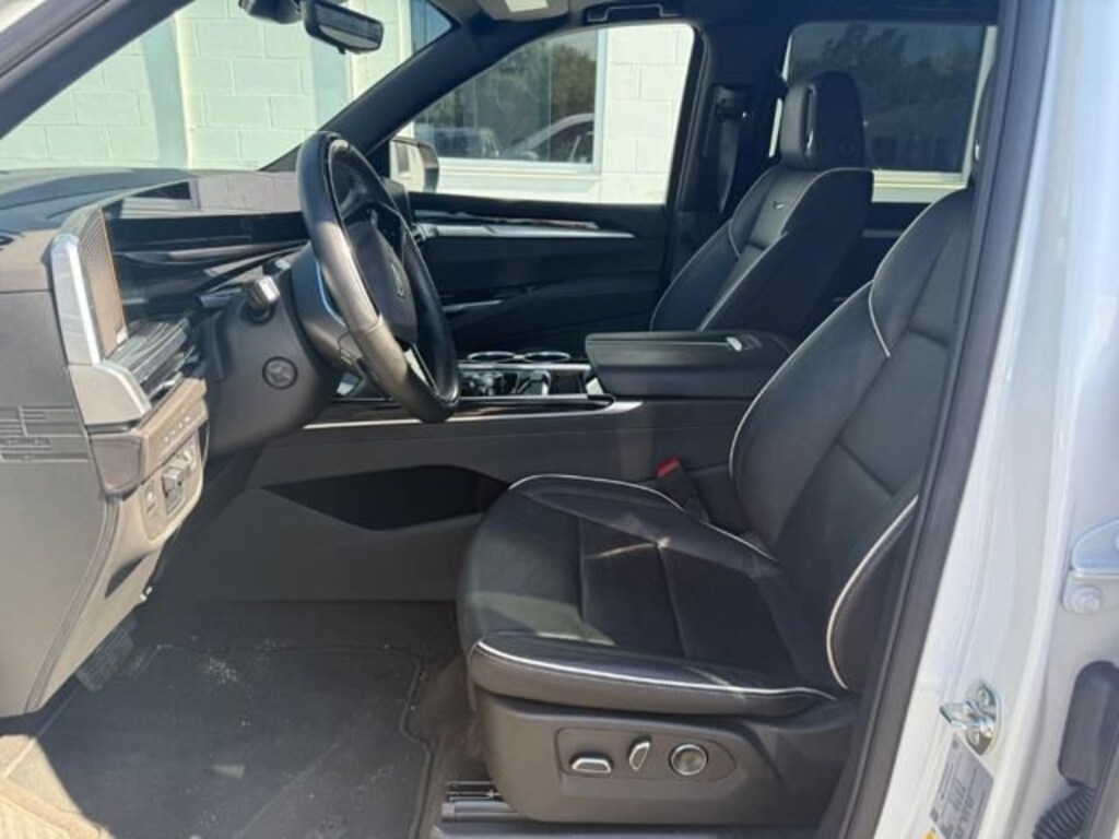 Used 2025 CADILLAC Escalade Sport SUV