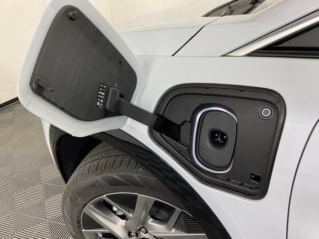 2026 Cadillac OPTIQ Luxury - Photo 35