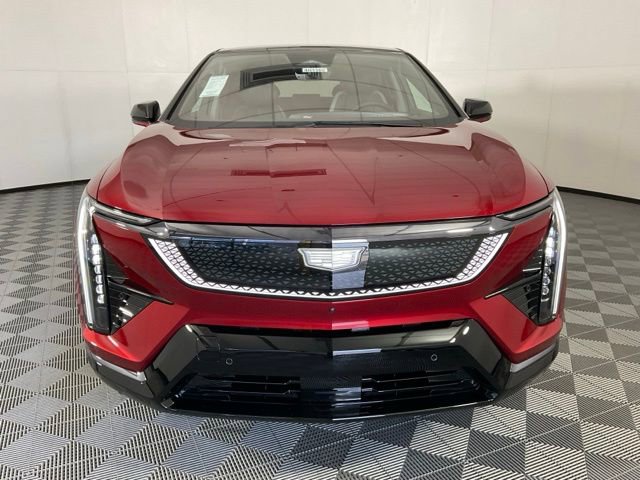 2025 Cadillac Optiq Sport photo 3