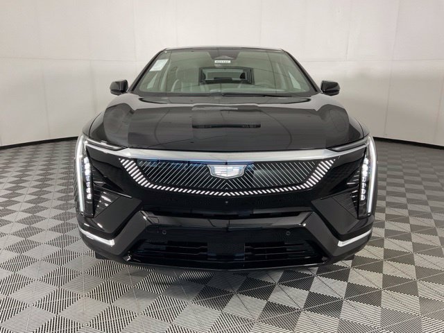 New 2027 CADILLAC OPTIQ Luxury SUV