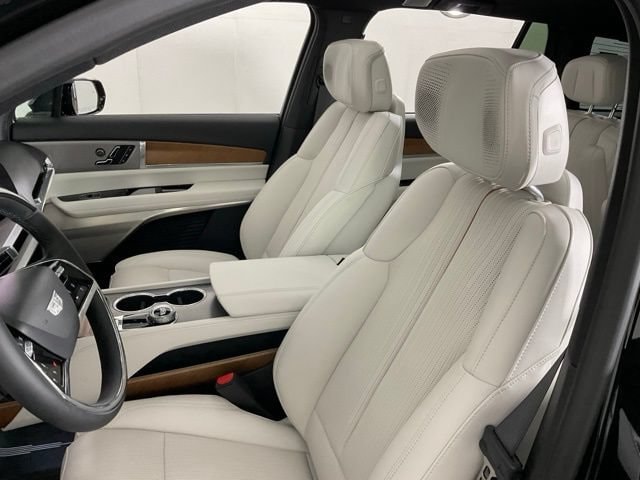 2026 Cadillac VISTIQ Sport - Photo 26