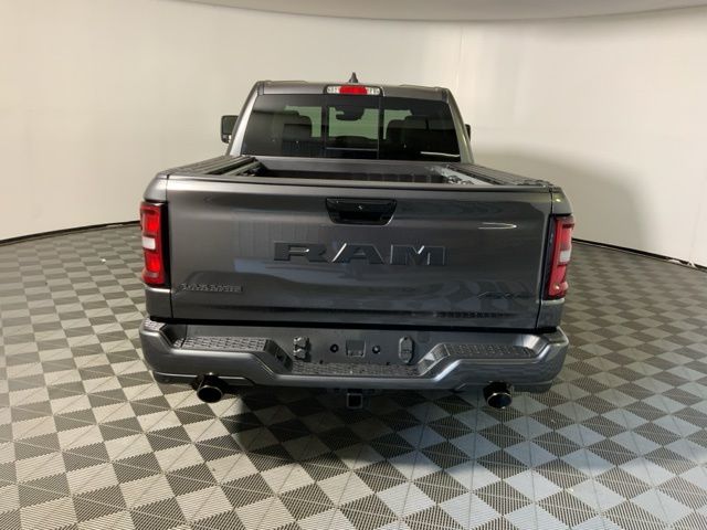 2026 RAM 1500 Laramie - Photo 8