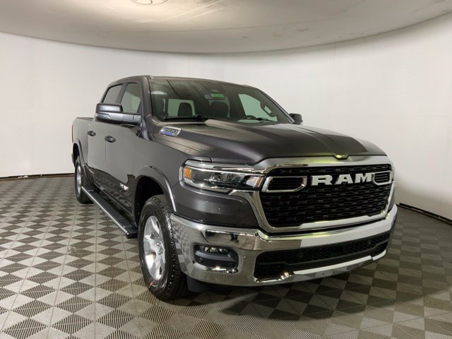 New 2027 Ram 1500 BIG HORN CREW CAB 4X4 5'7 BOX Pickup