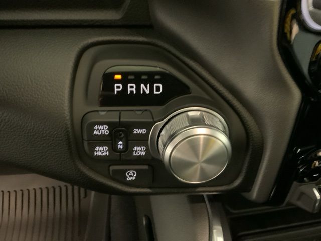 2026 RAM 1500 Laramie - Photo 18