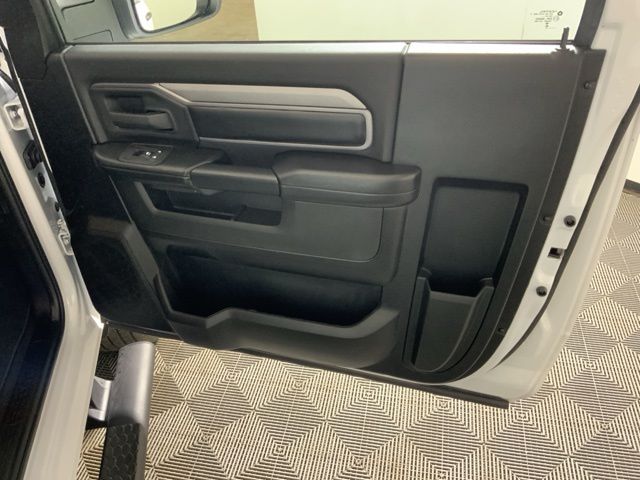 2025 RAM 2500 Tradesman - Photo 28
