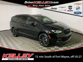 2026 Chrysler Pacifica LIMITED AWD Passenger Van