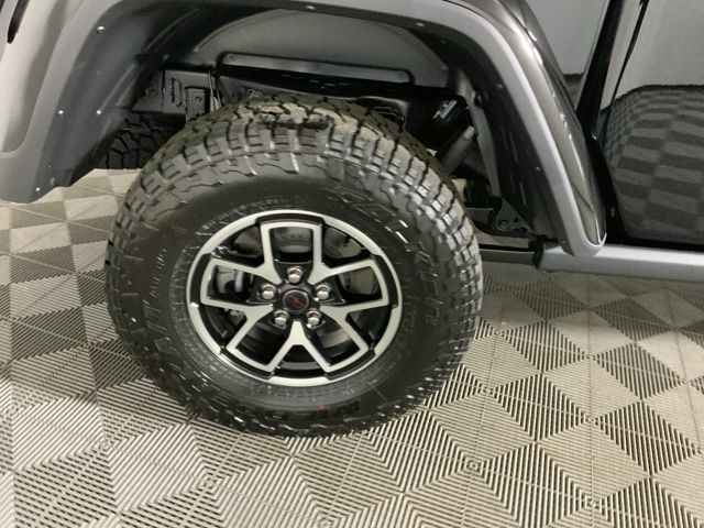 2025 Jeep Gladiator Rubicon - Photo 36