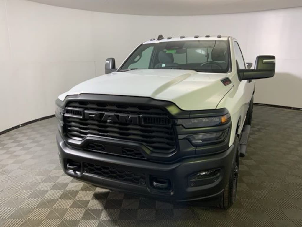 New 2025 Ram 2500 TRADESMAN REGULAR CAB 4X4 8' BOX Pickup