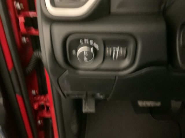 2026 RAM 2500 Laramie - Photo 16