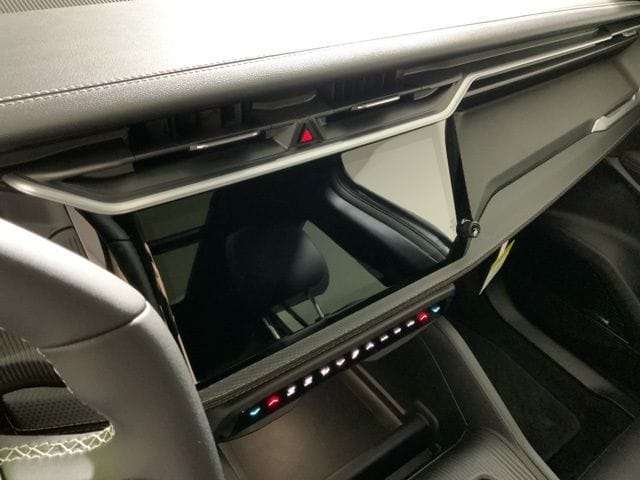 2026 Jeep Cherokee Overland - Photo 22