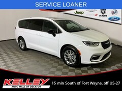 2026 Chrysler Pacifica LIMITED Passenger Van