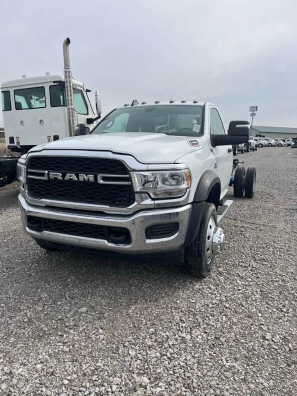 New 2024 Ram 5500 Chassis Cab TRADESMAN REGULAR 4X4 120' CA Pickup
