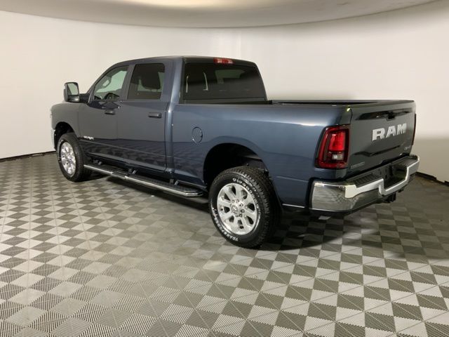 2026 RAM 3500 Big Horn - Photo 10