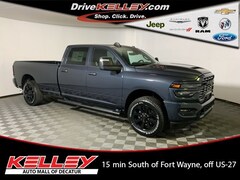 2026 Ram 2500 BLACK EXPRESS CREW CAB 4X2 8' BOX Pickup