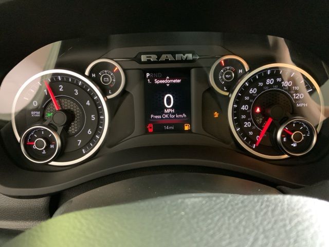 2025 RAM 2500 Tradesman - Photo 22