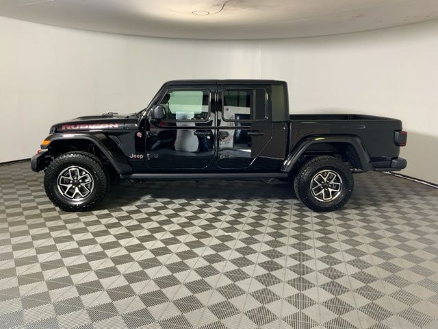 2025 Jeep Gladiator Rubicon - Photo 11