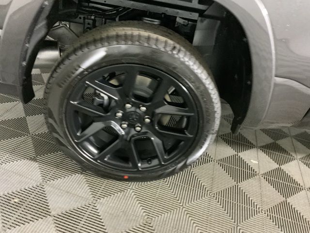 2026 RAM 1500 Laramie - Photo 42