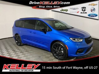 2026 Chrysler Pacifica LIMITED AWD Passenger Van