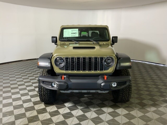 2025 Jeep Gladiator Mojave photo 2