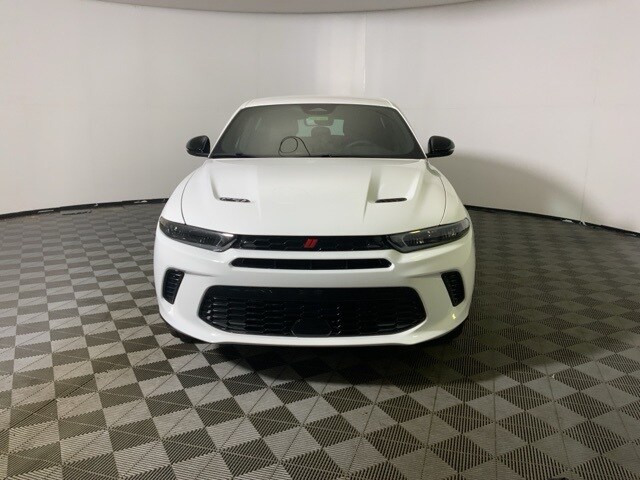 2025 Dodge Hornet R/T photo 2