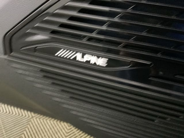 2026 Jeep Cherokee Overland - Photo 26