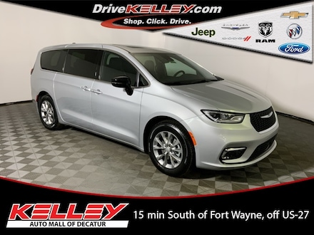 2026 Chrysler Pacifica LIMITED Passenger Van