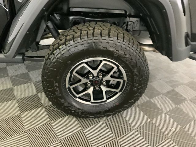 2025 Jeep Gladiator Rubicon - Photo 37
