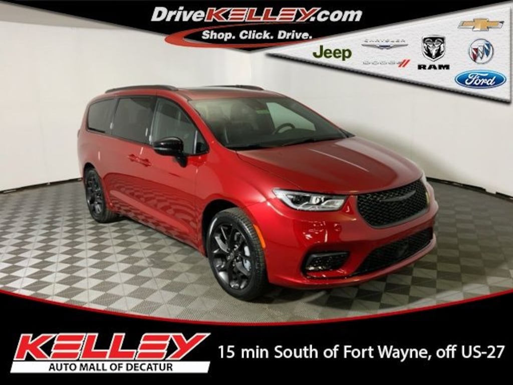 New 2026 Chrysler Pacifica LIMITED AWD Passenger Van