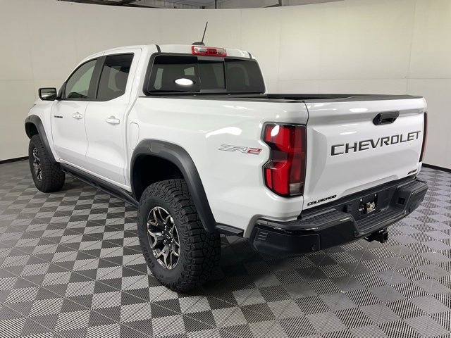 2024 Chevrolet Colorado ZR2 photo 2