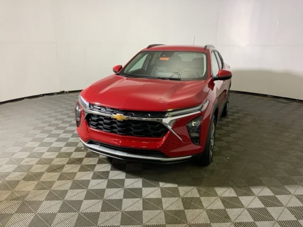 New 2026 Chevrolet Trax LT SUV