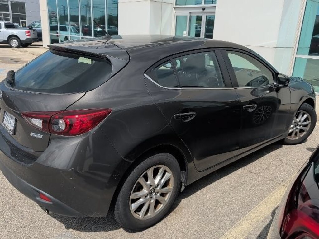 Used 2016 Mazda Mazda3 i Sport