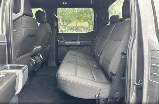 2023 Ford F-150 XL photo 2