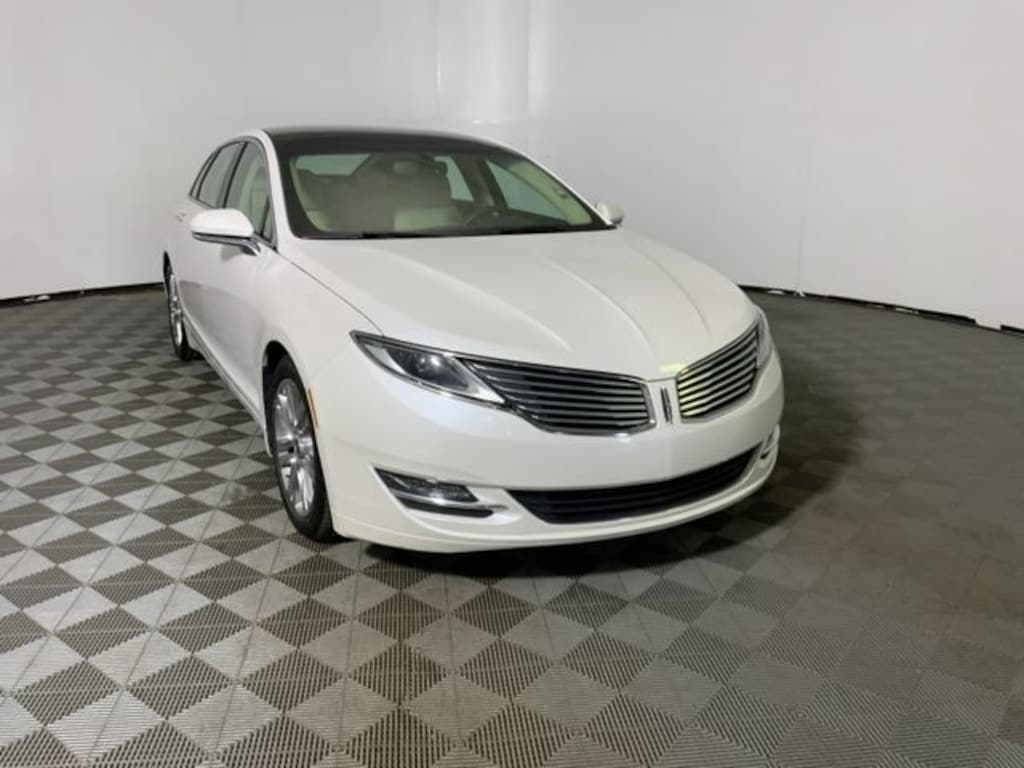 Used 2015 Lincoln MKZ