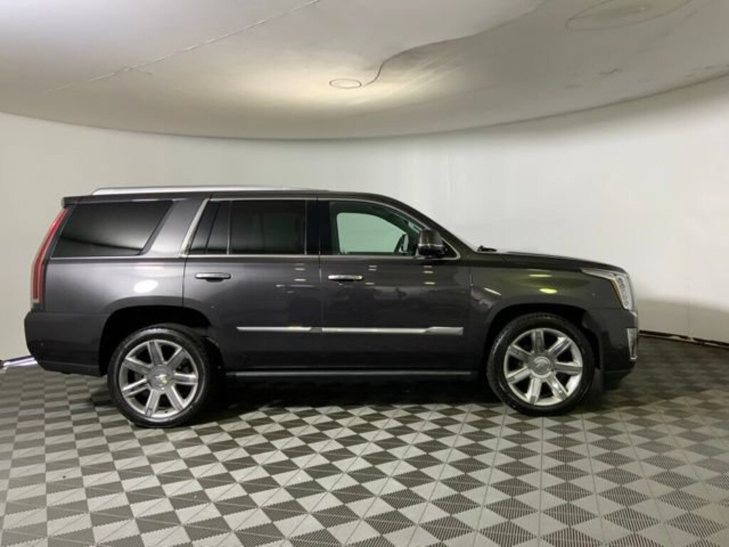 Used 2018 CADILLAC Escalade Premium Luxury SUV