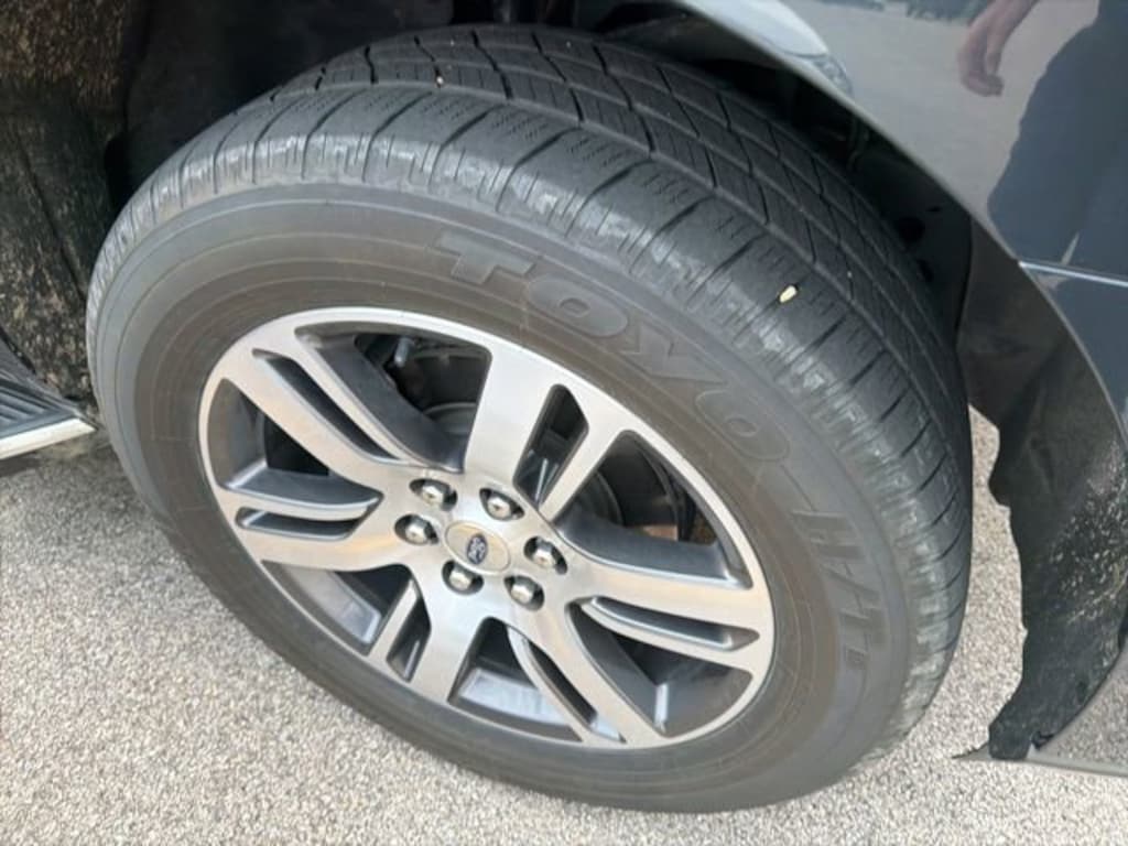 Used 2023 Ford Expedition Max XLT