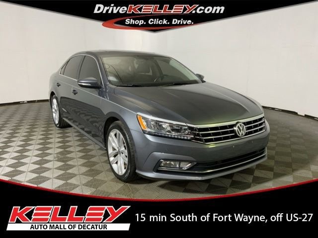 2018 Volkswagen Passat 2.0T SE w/ Technology Auto's photo