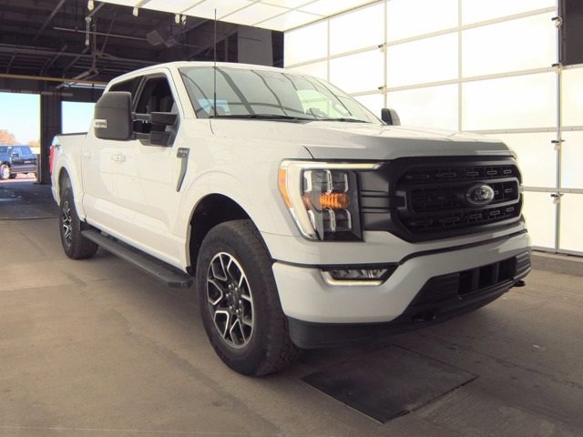 2022 Ford F-150 XLT photo 2