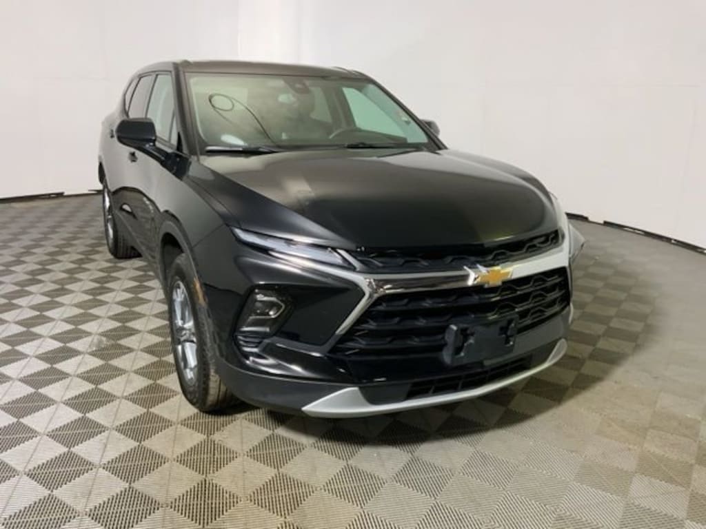 Used 2025 Chevrolet Blazer LT w/2LT SUV