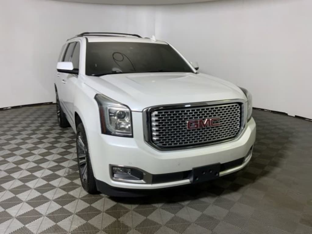 Used 2017 GMC Yukon Denali SUV