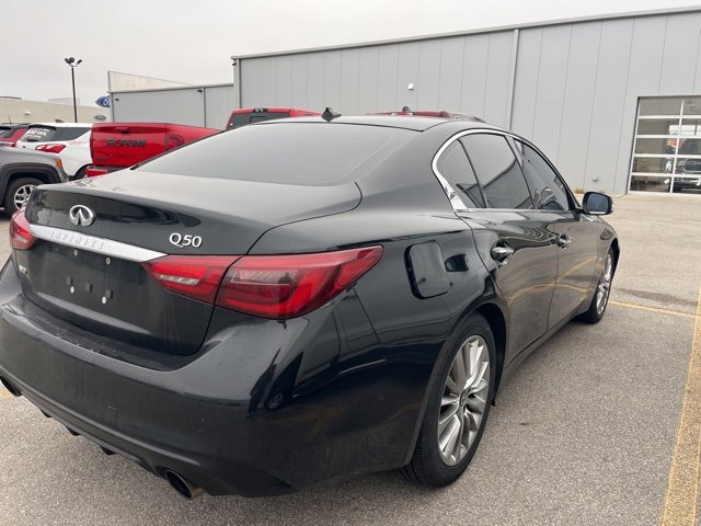 2019 Infiniti Q50 3.0t LUXE photo 3