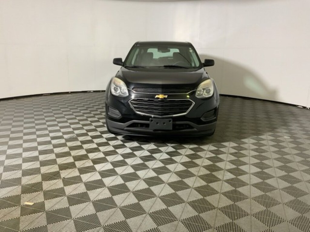 Used 2017 Chevrolet Equinox LS SUV