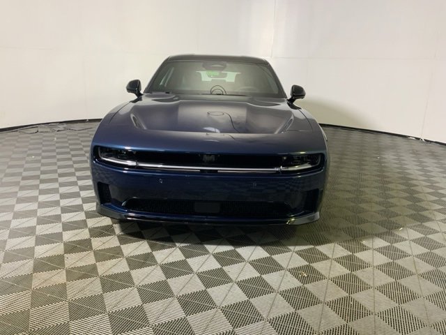 2024 Dodge Charger Daytona R/T photo 2