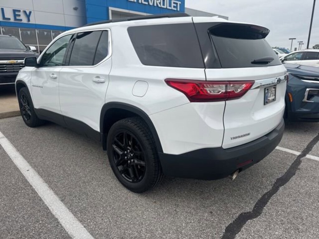 Used 2020 Chevrolet Traverse LT Cloth w/1LT SUV