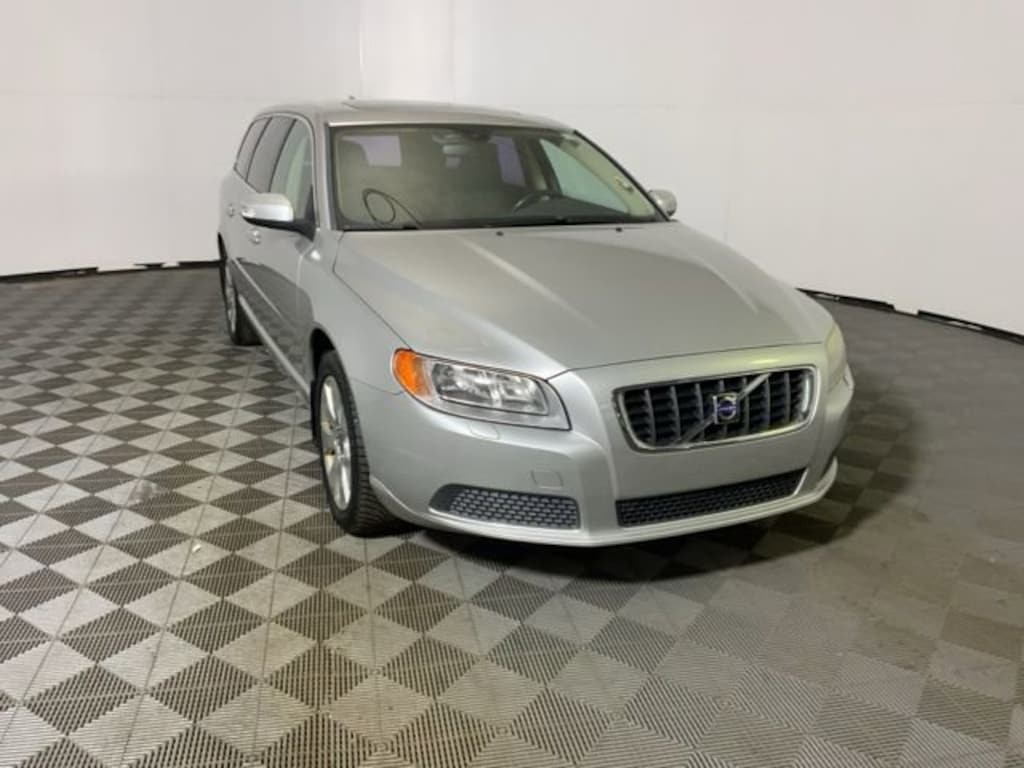 Used 2008 Volvo V70 NA