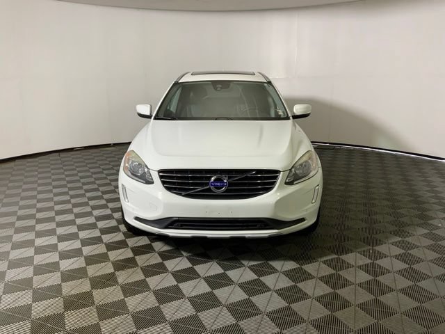 Used 2016 Volvo XC60 Premier with VIN YV4612RK0G2878806 for sale in Decatur, IN