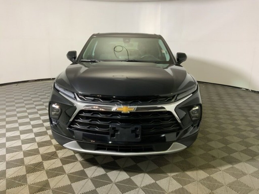Used 2025 Chevrolet Blazer 2LT SUV