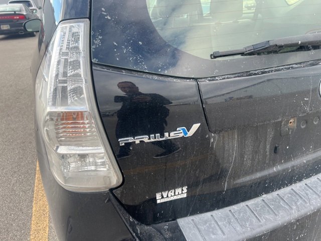 2012 Toyota Prius V Two photo 4