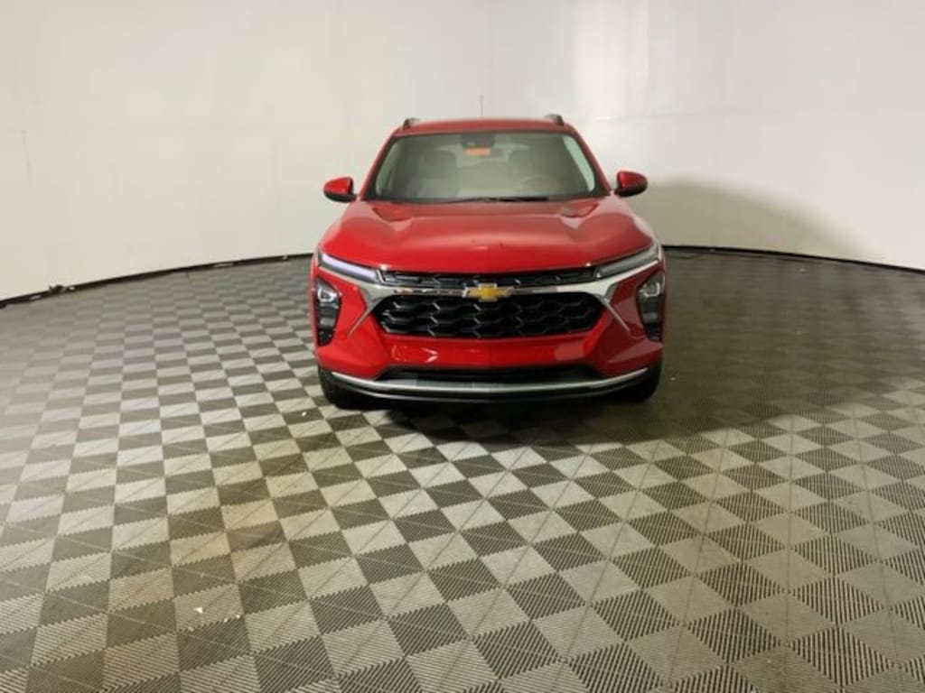 New 2026 Chevrolet Trax LT SUV